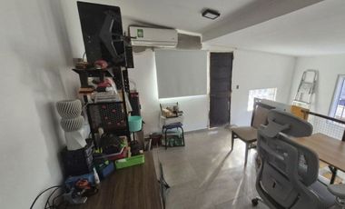CASA DE 3 AMBIENTES EN VENTA EN LANUS CON TERRAZA