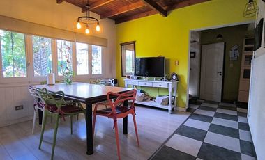 VENTA DE CASA 5 AMBIENTES ADROGUE CENTRO PILETA