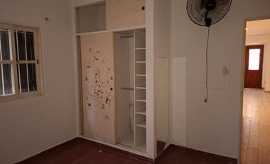 CASA 5 AMBIENTES EN VENTA EN GLEW