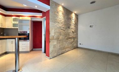 PH DE 3 AMBIENTES EN  VENTA  EN HAEDO CON PARRILLA