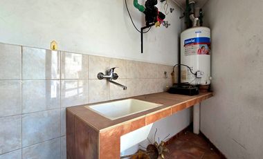 PH DE 3 AMBIENTES EN  VENTA  EN HAEDO CON PARRILLA
