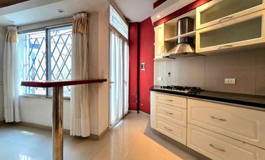 PH DE 3 AMBIENTES EN  VENTA  EN HAEDO CON PARRILLA