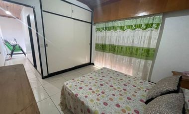 VENTA CASA 3 AMBIENTES MÁS 3 DEPTOS TRUJUI MORENO