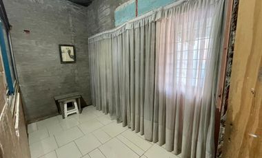 VENTA CASA 3 AMBIENTES MÁS 3 DEPTOS TRUJUI MORENO