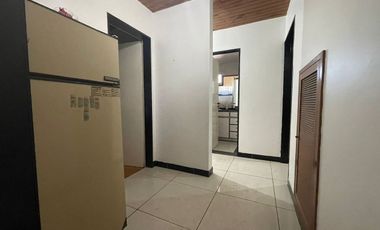 VENTA CASA 3 AMBIENTES MÁS 3 DEPTOS TRUJUI MORENO