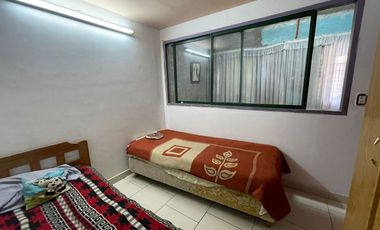 VENTA CASA 3 AMBIENTES MÁS 3 DEPTOS TRUJUI MORENO