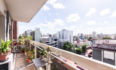 Depto duplex 4 amb c/ dependencia,terraza y balcón