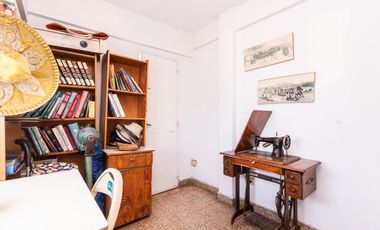 Depto duplex 4 amb c/ dependencia,terraza y balcón