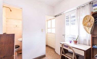Depto duplex 4 amb c/ dependencia,terraza y balcón