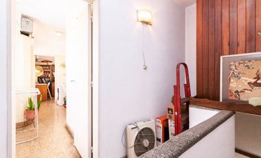 Depto duplex 4 amb c/ dependencia,terraza y balcón