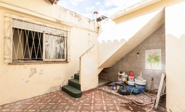 VENTA CASA APTO CREDITO 4 AMB JARDIN COCHERA GERLI