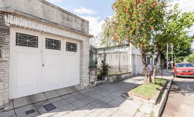 VENTA CASA APTO CREDITO 4 AMB JARDIN COCHERA GERLI