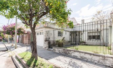 VENTA CASA APTO CREDITO 4 AMB JARDIN COCHERA GERLI