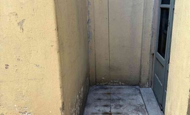 VENTA CASA 3 AMB CON PATIO Y COCHERA AVELLANEDA