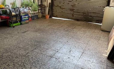 VENTA CASA 3 AMB CON PATIO Y COCHERA AVELLANEDA