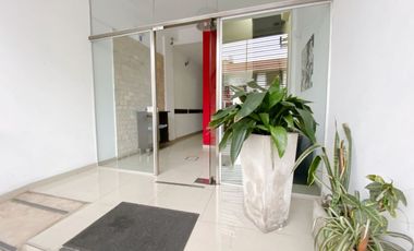 VENTA DPTO 2AMB.MAS ESCRITORIO.COCHERA-BAULERA!