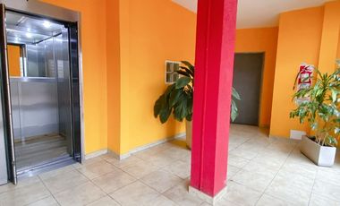 VENTA DPTO 2AMB.MAS ESCRITORIO.COCHERA-BAULERA!