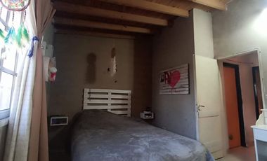 CASA 6 AMB VENTA VILLA ADELINA JARDIN PILE QUINCHO
