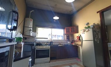 CASA 6 AMB VENTA VILLA ADELINA JARDIN PILE QUINCHO