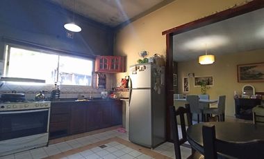 CASA 6 AMB VENTA VILLA ADELINA JARDIN PILE QUINCHO