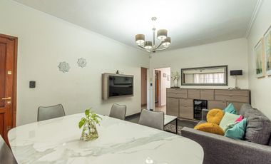 VENTA CASA 3 AMBIENTES CON PARQUE EN EL PALOMAR