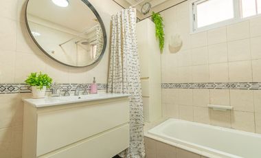 VENTA CASA 3 AMBIENTES CON PARQUE EN EL PALOMAR