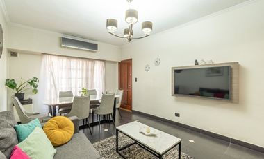 VENTA CASA 3 AMBIENTES CON PARQUE EN EL PALOMAR