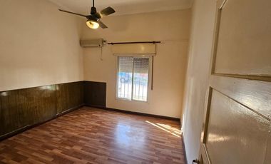 CASA 2 DORM EN VENTA  en Fomento 9 de JULIO