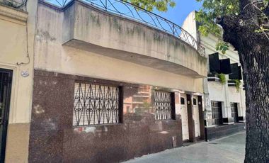 VENTA CASA EN BLOCK 3 PH - Nueva Pompeya