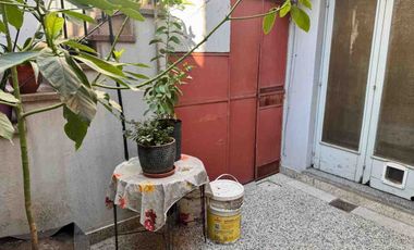 VENTA CASA EN BLOCK 3 PH - Nueva Pompeya