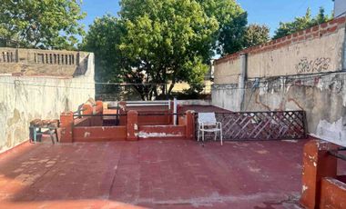 VENTA CASA EN BLOCK 3 PH - Nueva Pompeya