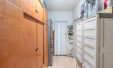 VENTA CASA 3 AMBIENTES COCHERA FLORENCIO VARELA
