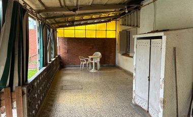 OPORTUNIDAD CASA EN  LOTE 300 MTS LOS POLVORINES