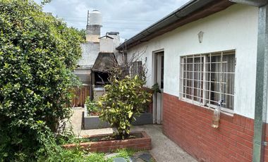 OPORTUNIDAD CASA EN  LOTE 300 MTS LOS POLVORINES