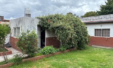 OPORTUNIDAD CASA EN  LOTE 300 MTS LOS POLVORINES