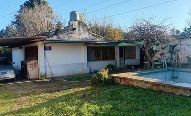 VENTA CASA QUINTA 3 AMBIENTES MORENO C/PILETA