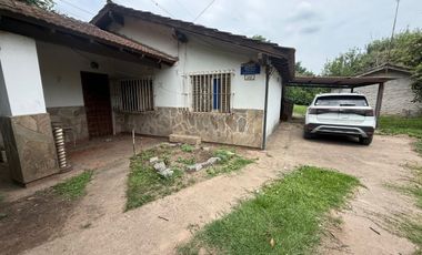 VENTA CASA QUINTA 3 AMBIENTES MORENO C/PILETA