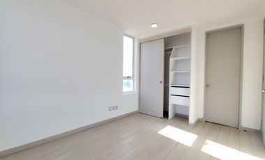 OFERTA EN ARRIENDO 2D/2B/ESTC/BODEGA EN LA CISTERNA