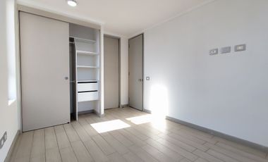 OFERTA EN ARRIENDO 2D/2B/ESTC/BODEGA EN LA CISTERNA