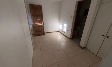 Casa en venta c/ estacionamiento en Centro de Rancagua