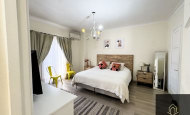 Casa en venta c/ estacionamiento en Barrio Italia