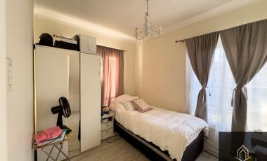 Casa en venta c/ estacionamiento en Barrio Italia
