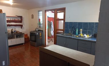 CASA SÓLIDA EN TRANQUILA ZONA DE MARÍA PINTO 1757UF