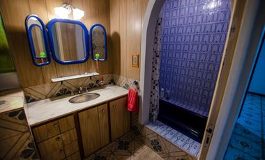 CASA TIPO CHALET EN VENTA CON PILETA Y GRAN PARQUE