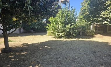 CASA A REFACCIONAR SOBRE LOTE DE 1200 M2 BOSQUES