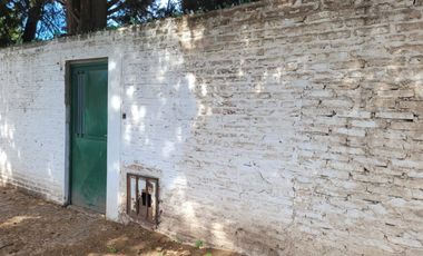 CASA A REFACCIONAR SOBRE LOTE DE 1200 M2 BOSQUES