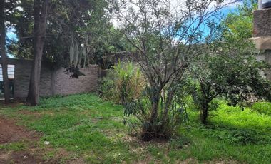 CASA A REFACCIONAR SOBRE LOTE DE 1200 M2 BOSQUES