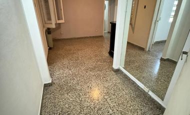 Departamento 2 ambientes en alquiler - Ezpeleta Este