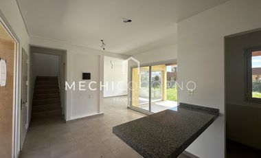 Casa en alquiler de dos dormitorios en Casas de Santa María