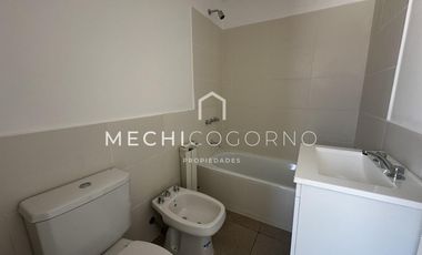 Casa en alquiler de dos dormitorios en Casas de Santa María